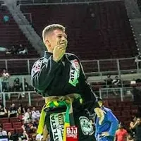 CT Lucas SIlva - Aulas de Jiu Jitsu e defesa pessoal - BJJ Academy